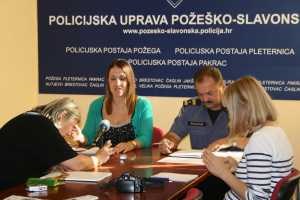 Slika slike-vijesti/2013 godina/naslovna znakovi.jpg